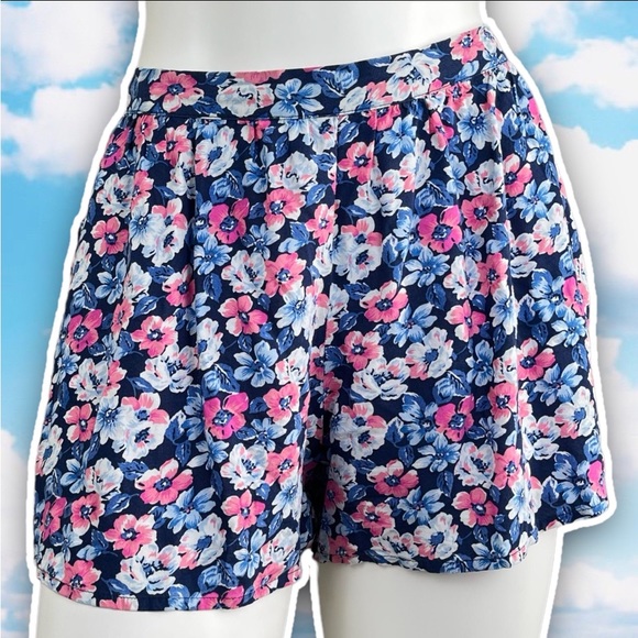Hollister Pants - ❤️ HOLLISTER High Waist Flowy Pull-On Culotte Shorts Floral Cottagecore Coquette